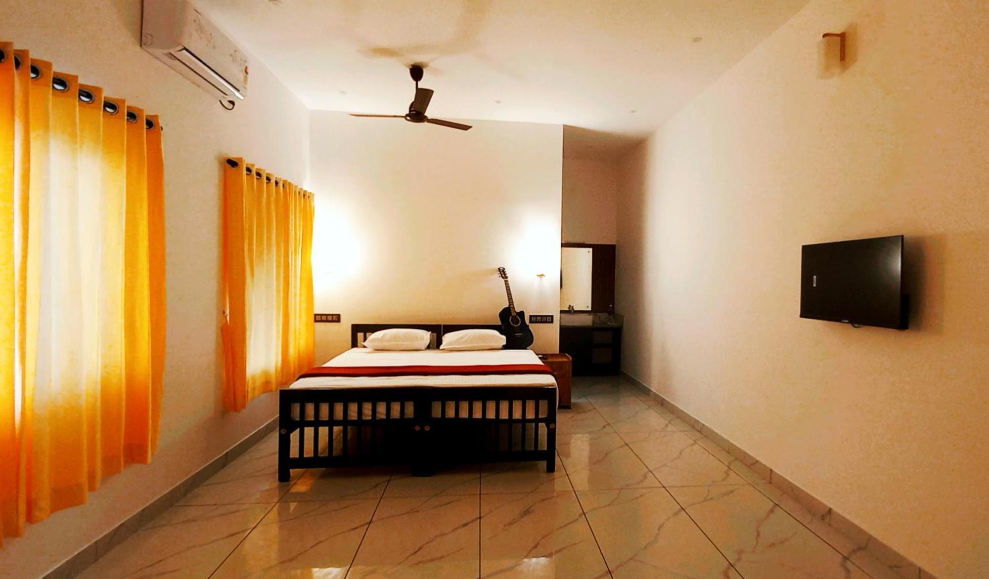 Appu'S Nido Hotel Pallipuram Luaran gambar